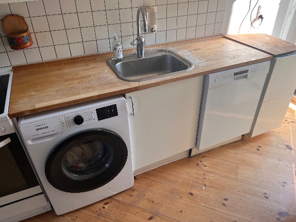 slibning og oliering af køkkenbord